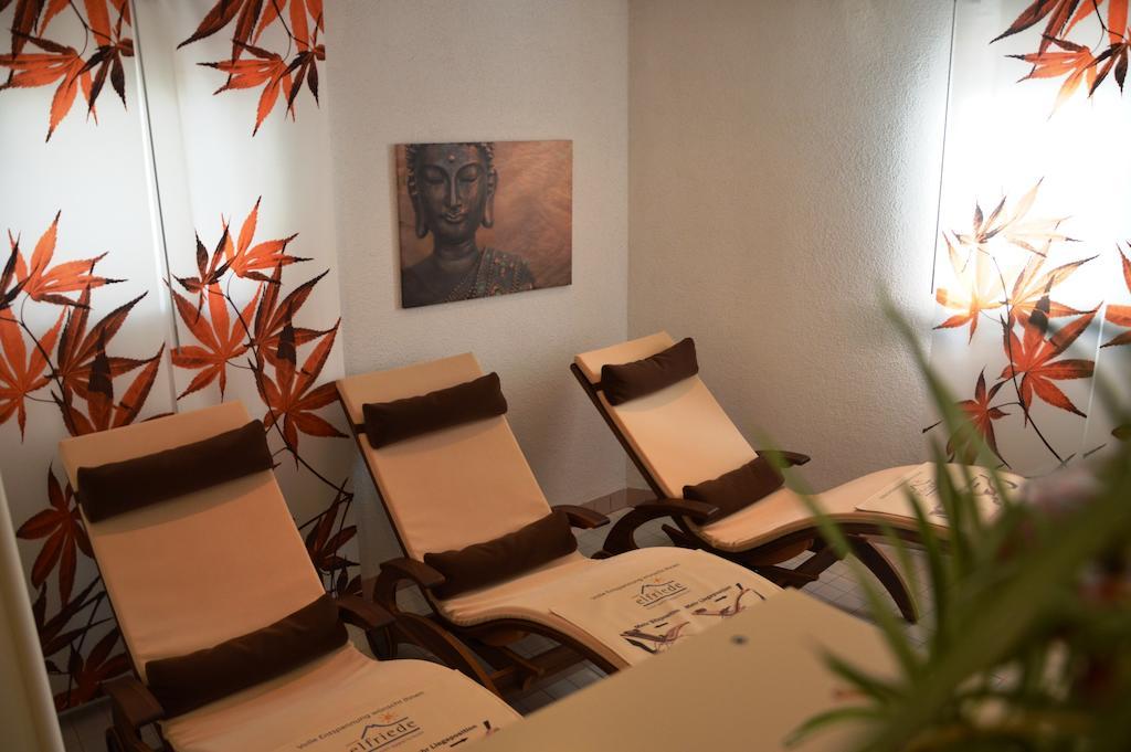 Hotel Garni Apart Elfriede Фис Экстерьер фото