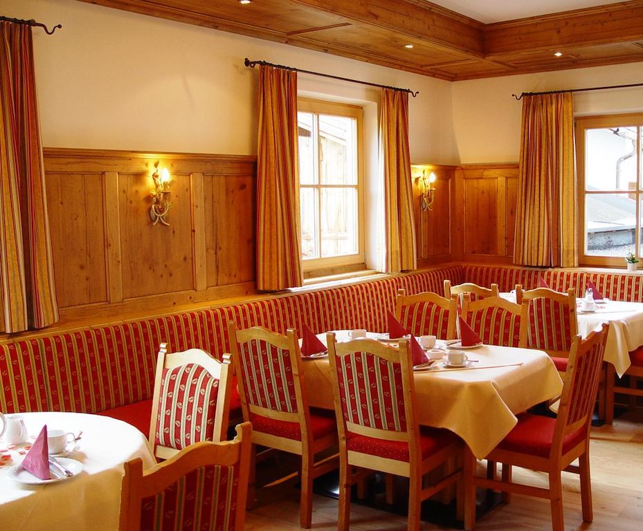 Hotel Garni Apart Elfriede Фис Экстерьер фото