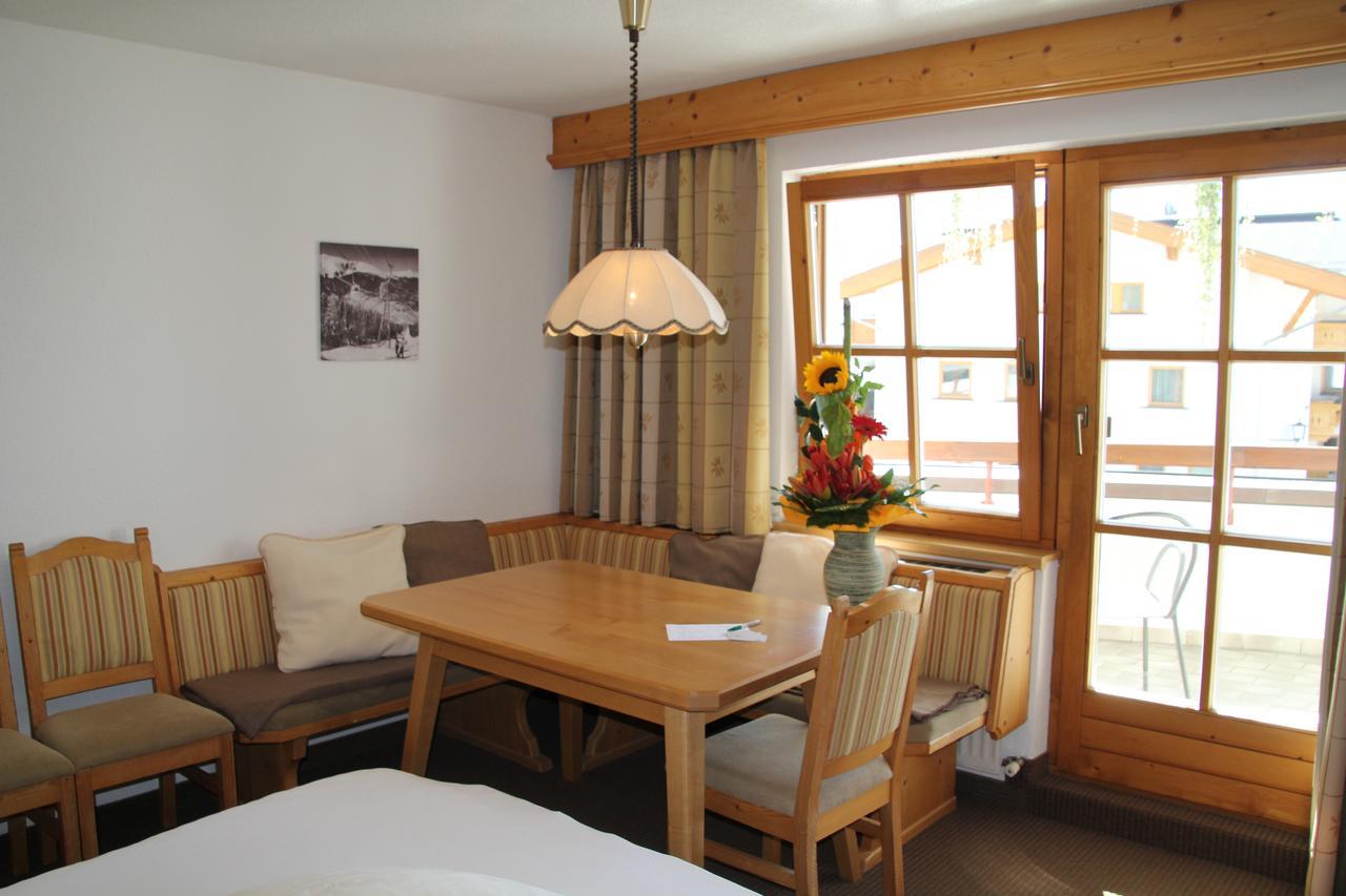 Hotel Garni Apart Elfriede Фис Экстерьер фото